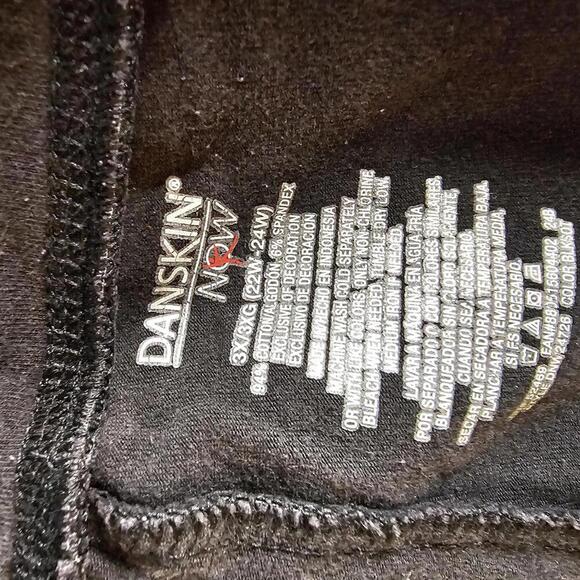 Danskin Now Women's Black Activewear Pants Size 3X/3XG - Picture 2 of 3